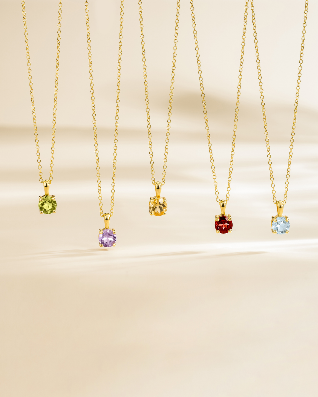 Peridot Solitaire Pendant Necklace in 18k Gold Vermeil