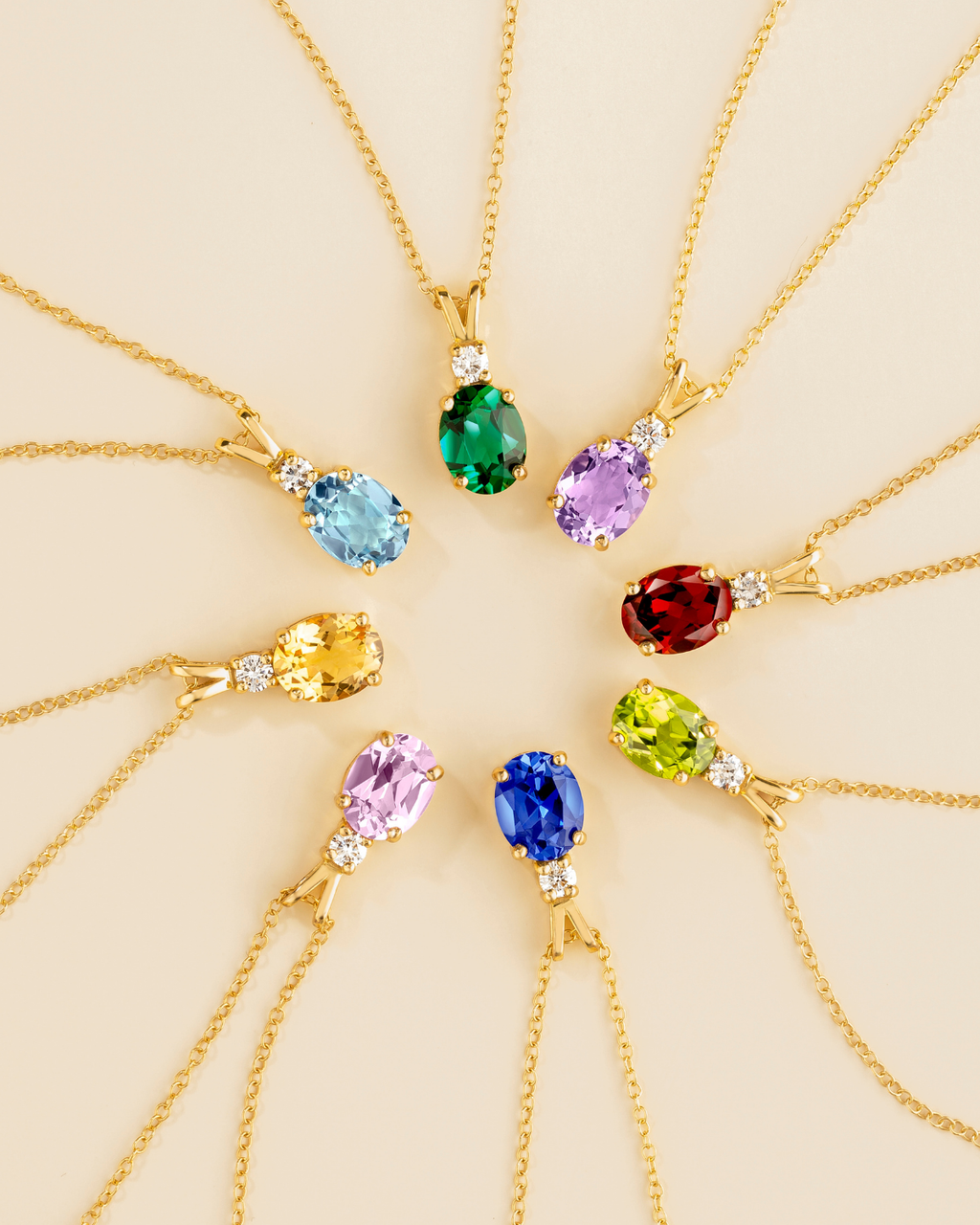 Blue Sapphire Pendant Necklace in 18k Gold Vermeil