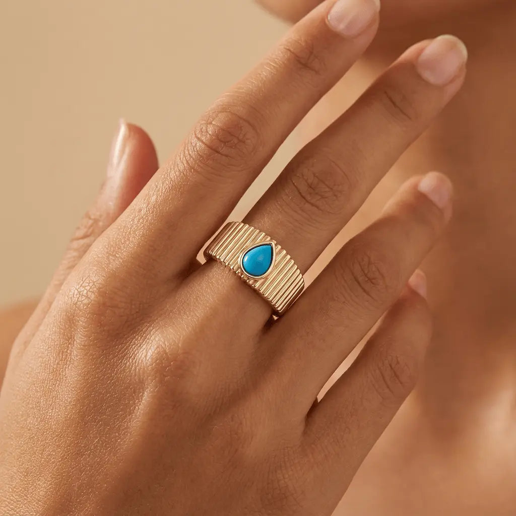 14ct/14K Gold Natural Turquoise Ring – Turquoise Drop Textured