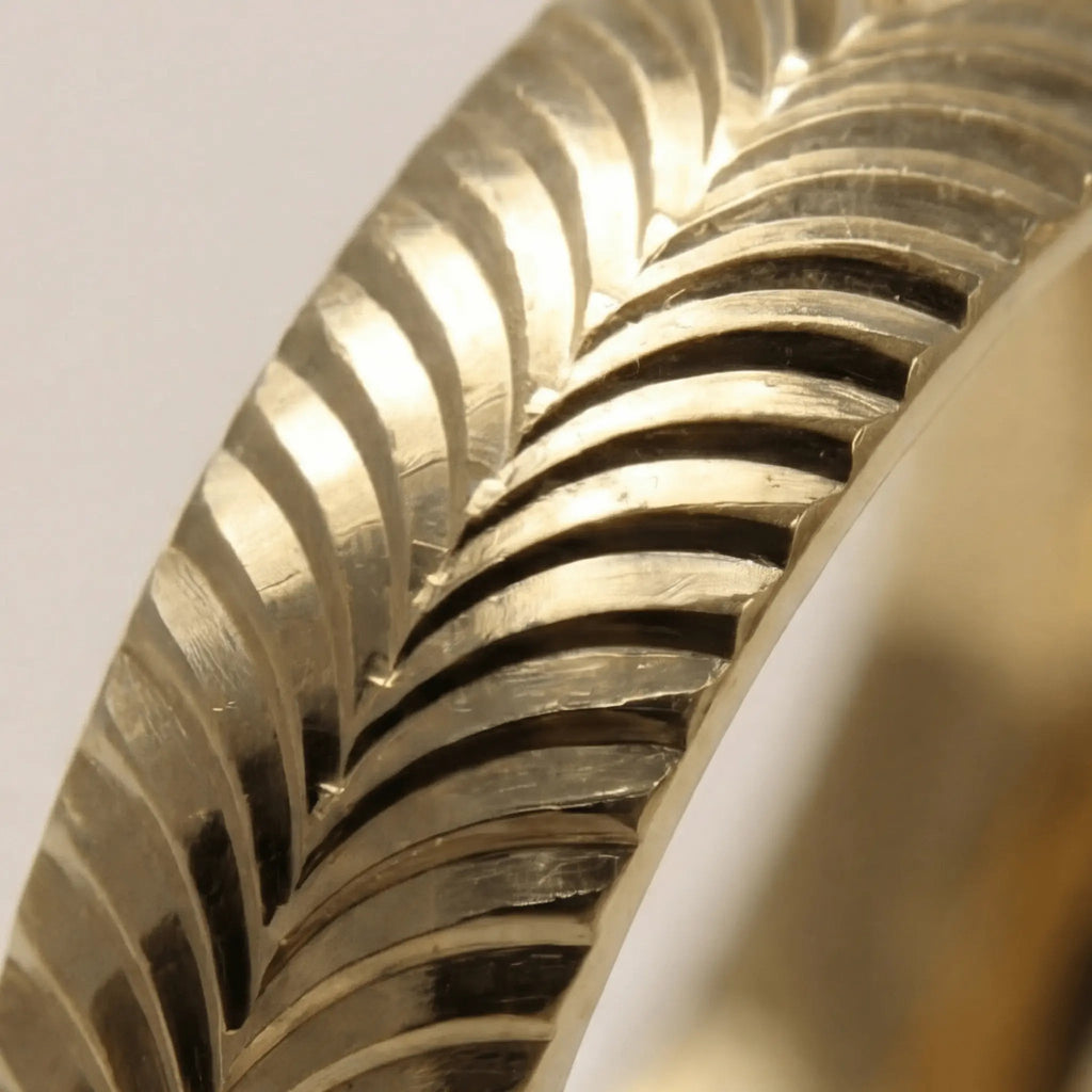 5mm Gold Wedding Band – Spiral Wave – 9ct/14ct/18ct Gold