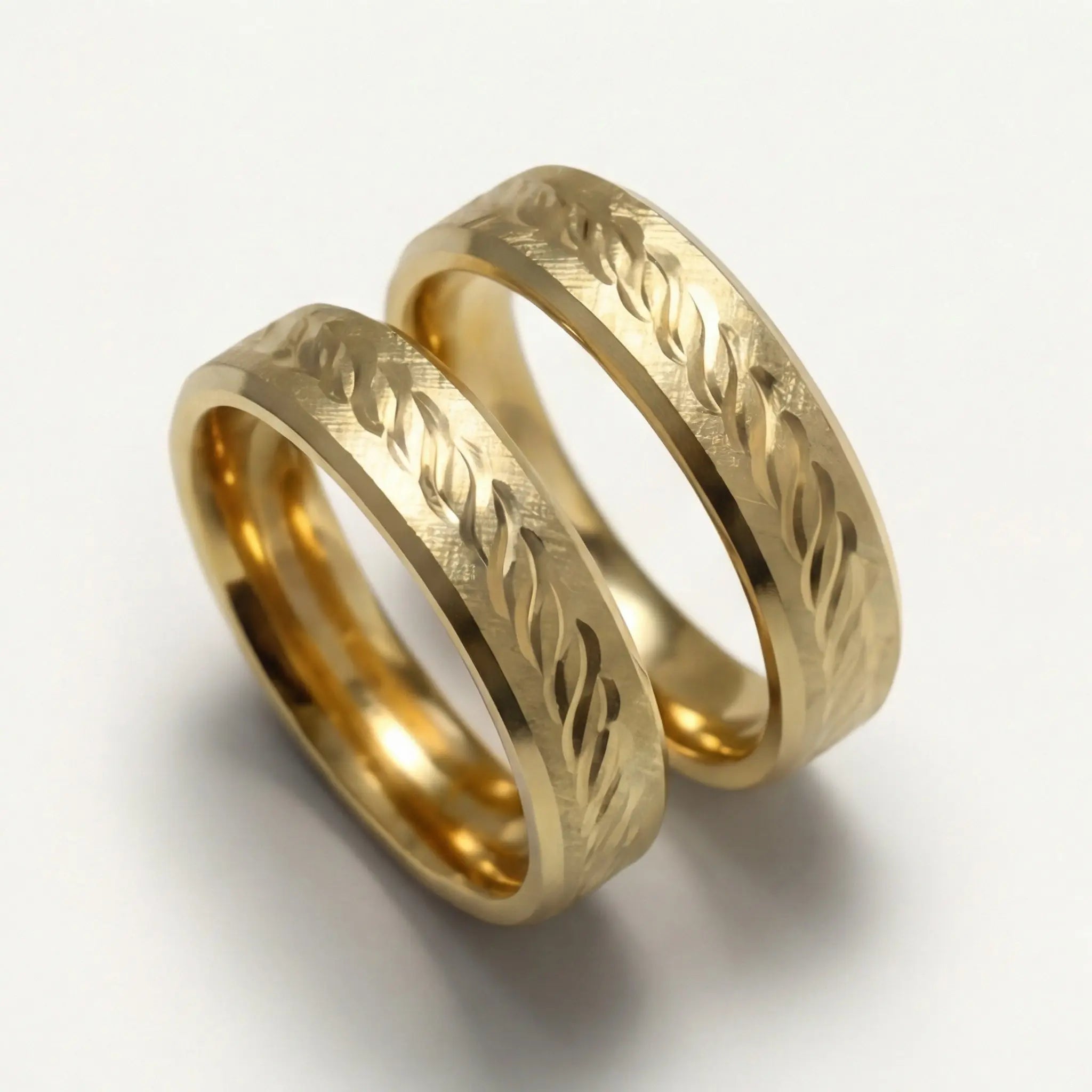 5mm Gold Wedding Band – Leaf Faceted – 9ct/14ct/18ct Gold