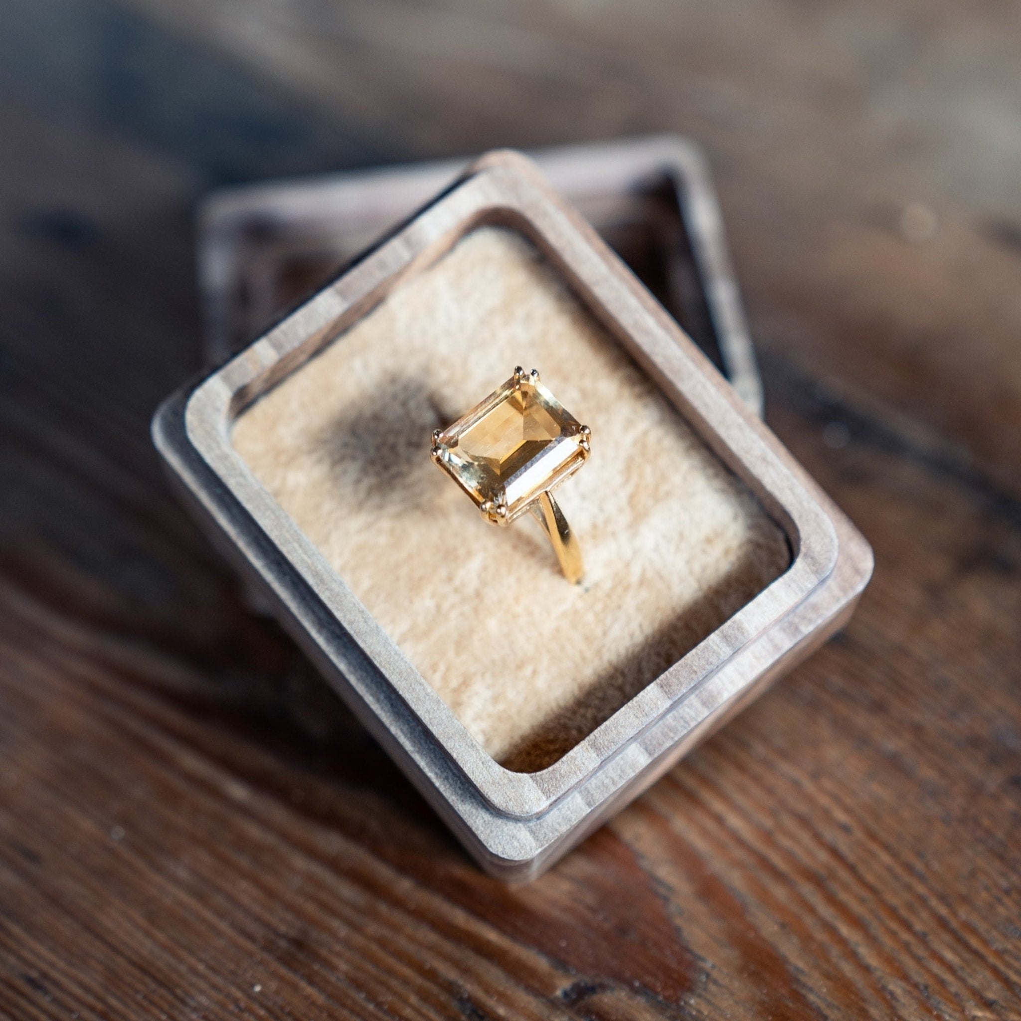 Gold or Silver Vintage Citrine Gemstone Ring - Isla